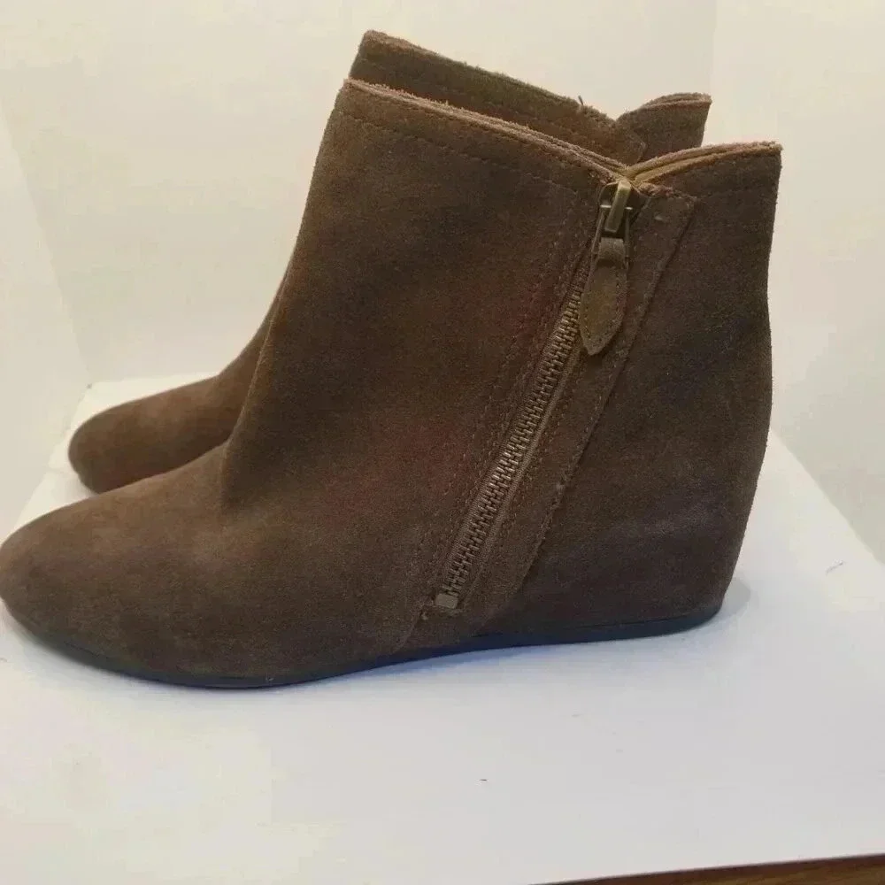 Franco Sarto Brown Ankle Booties Sz 7.5M